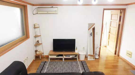 Hongdae Lai Lai house | Gyeonggi - Seul (ve civarı) - Seul - Seogyo-dong