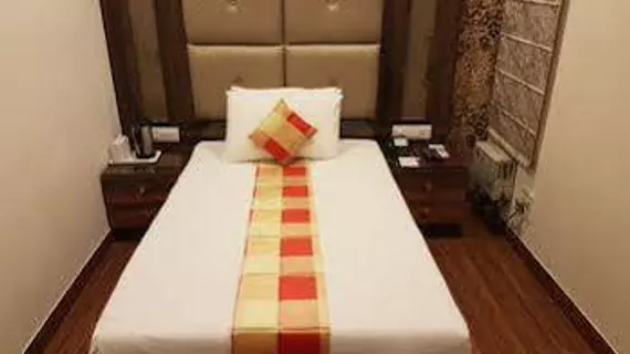 Hotel Sunstar Grand | Batı Delhi - Ulusal Eyalet Başkenti Delhi - Delhi (ve civarı) - Yeni Delhi - Karol Bagh