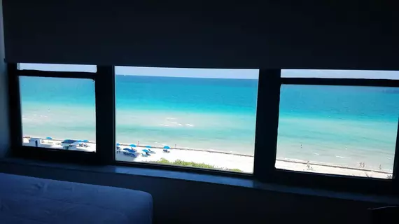 The Oceanfront Resort | Florida - Miami Beach - Mid Plajı