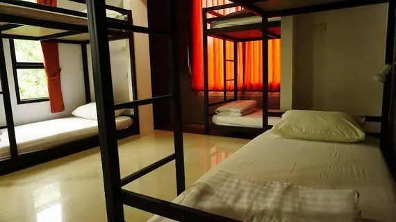 M Hostel Lanta | Krabi İli - Ko Lanta