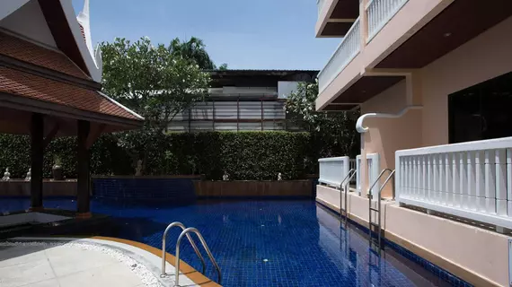 Kata Poolside Resort | Phuket (ve civarı) - Karon - Kata Plajı