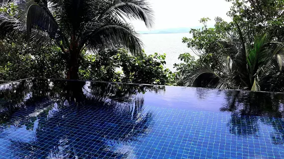 Blue Hill Beach Resort | Surat Thani (vilayet) - Koh Phangan