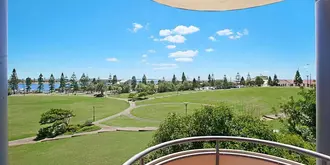 Newcastle Terraces and Apartments Flagstaff Apartments