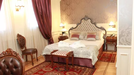 ALTANA DI VERONA Relais di Charme | Veneto - Verona (ve civarı) - Verona - Citta Antica