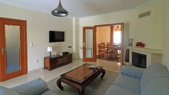 AHO Guest House | Alentejo - Setubal (bölge) - Almada