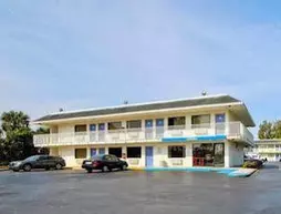 Motel 6 Pompano Beach | Florida - Fort Lauderdale (ve civarı) - Pompano Beach