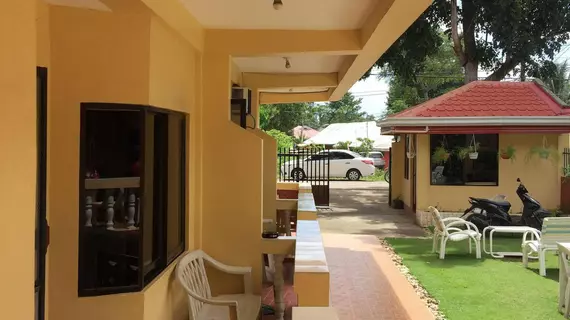 Cherrys @ Home Rooms for Rent | Bohol - Panglao