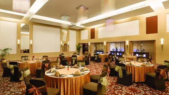 Ramada Chennai Egmore | Tamil Nadu - Tiruvallur - Chennai (ve civarı) - Chennai - Fort Tondiarpet - Merkez Chennai