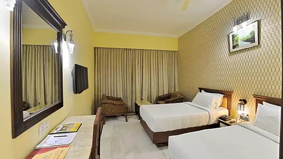 Raj Palace | Tamil Nadu - Tiruvallur - Chennai (ve civarı) - Chennai - T Nagar