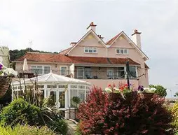 Beachside Suites | Somerset - Minehead