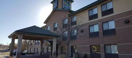 Quality Inn and Suites Denver North Westminster | Kolorado - Denver (ve civarı) - Westminster