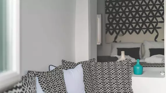 MODERNITY SUITES | Ege Adaları - Santorini