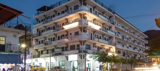 Hotel Belmar Galeria | Nayarit - Bahía de Banderas - Puerto Vallarta (ve civarı) - Puerto Vallarta - Romantic Zone