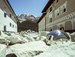 Chesa Stuva Colani | Maloja District - Graubuenden - Madulain