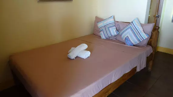 Royal Paradise Guesthouse | Bohol - Panglao