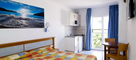 Formentera 1 Apartamentos | Balearic Adaları - İbiza Adası - Sant Antoni de Portmany