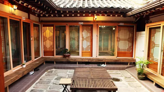 Doo Guesthouse | Gyeonggi - Seul (ve civarı) - Jongno - Bukchon Hanok Köyü