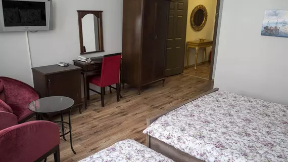 Dora Hotel |  Istanbul  - Beyoğlu - Sütlüce Mahallesi