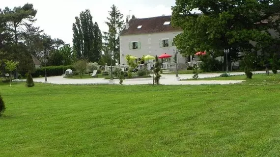 Le Petit Domaine de Bois Avril | Bourgogne-Franche-Comte - Yonne - Etais-la-Sauvin