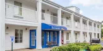 Baymont Inn and Suites - Greenwood