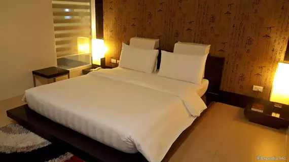 Manhattan Suites Inn | Negros Oriental - Dumaguete (ve civarı) - Dumaguete