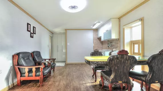 Sokcho Esher House Pension | Gangwon - Sokcho (ve civarı) - Sokcho