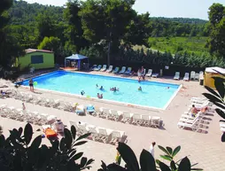 Villaggio Club Baia di Paradiso | Puglia - Foggia (il) - Peschici