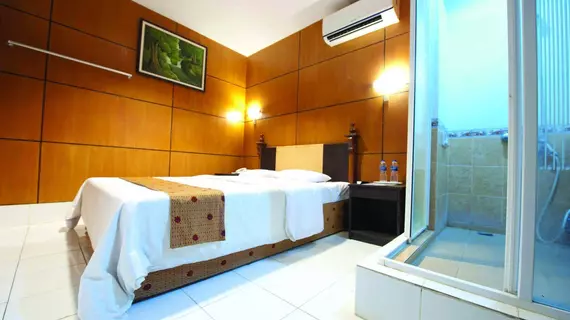 Hotel Elizabeth | Orta Cava - Semarang