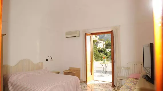 Hotel Dimora Fornillo | Campania - Salerno (il) - Positano