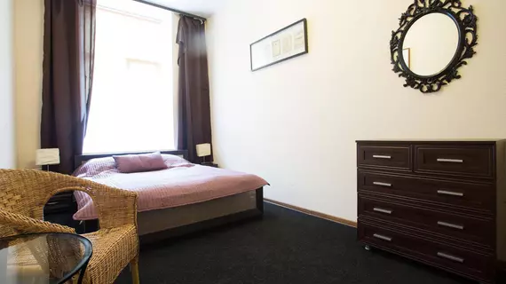 Hostel Nomera na Zagorodnom | Leningrad Bölgesi - St. Petersburg (ve civarı) - St. Petersburg - Tsentralny