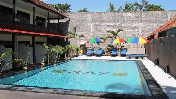 Ray Beach Inn Hotel | Bali - Buleleng - Lovina