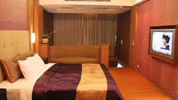 Hua Pinju Motel | Taichung (ve civarı) - Taichung - Situn Bölgesi