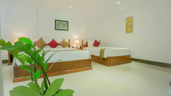 Nagara Angkor Boutique | Siem Reap (ili) - Siem Reap - Sok San Yolu