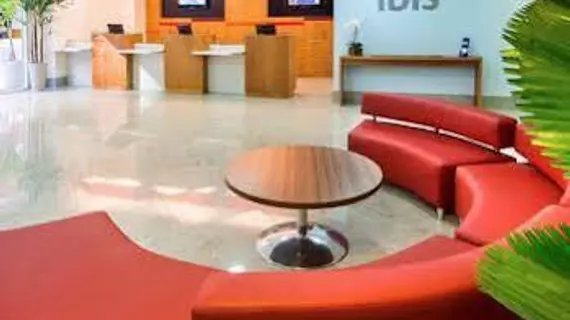 ibis Rio de Janeiro Copacabana | Rio de Janeiro (eyaleti) - Rio de Janeiro (ve civarı) - Alto da Boa Vista - Copacabana