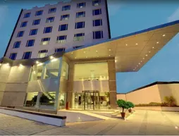 The Pride Hotel, Bangalore | Karnataka - Bengaluru (ve civarı) - Bengaluru - Bangalor Şehir Merkezi