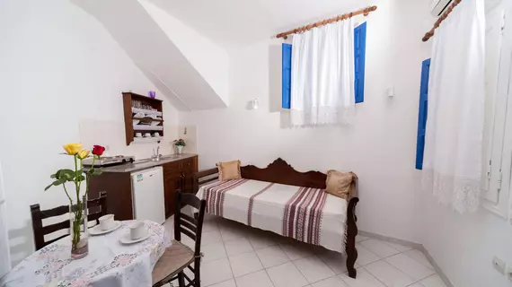 Georgis Apartments | Ege Adaları - Santorini