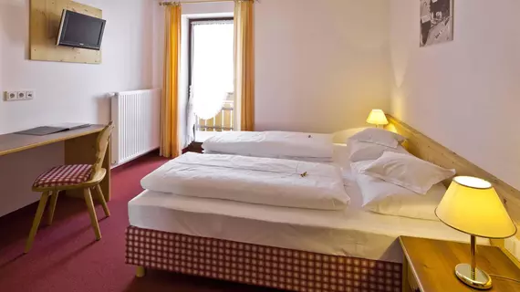 Hotel Falken | Trentino-Alto Adige - Güney Tirol (il) - Pfalzen