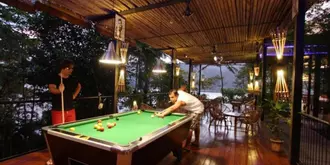 Belum Rainforest Resort