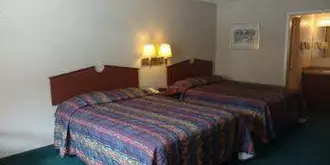 Keystone Boardwalk Inn and Suites