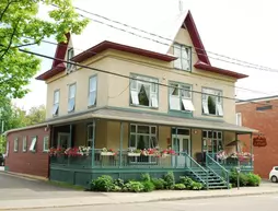 Auberge de l'Evêché | Quebec - Rimouski (ve civarı) - Rimouski