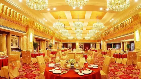 Henan Hairong Hotel | Henan - Zhengzhou (ve civarı) - Zhengzhou - Zhengdong Yeni Bölgesi