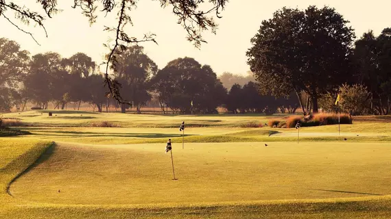 Centurion Golf Suites | Gauteng - City of Tshwane - Johannesburg (ve civarı) - Centurion