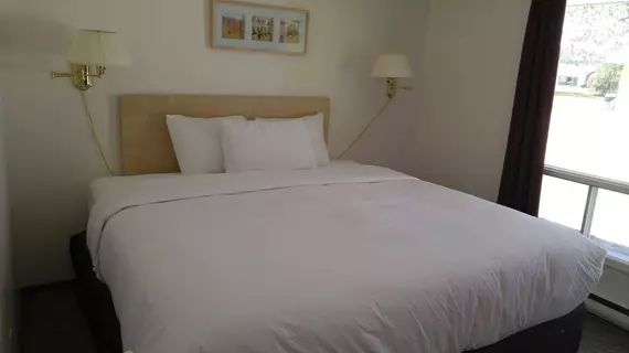 Tulip Inn | Ontario - Muskoka - Huntsville (ve civarı) - Huntsville