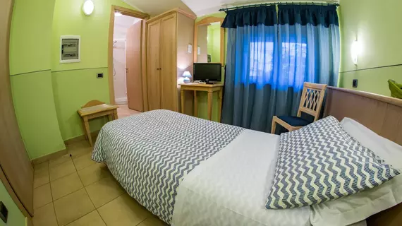 Hotel Cladan | Umbria - Perugia (vilayet) - Assisi