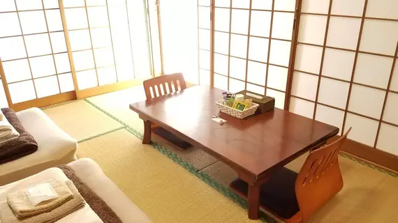 ALL FRIENDS Hostel | Okinava (idari bölge) - Kunigami - Okinawa (ve civarı) - Nago