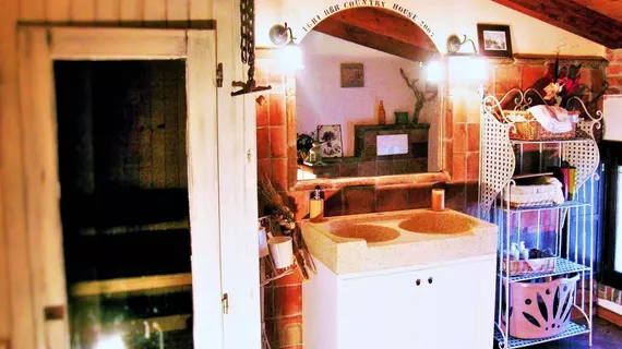 B&B Relais Cascina Campaccio | Lombardy - Varese (il) - Taino