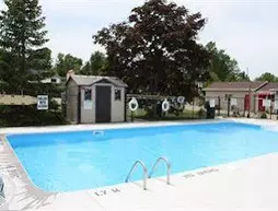 J & J Motel | Ontario - Barrie - Orillia (ve civarı) - Wasaga Plajı