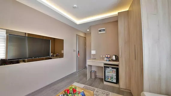 Ayramin Hotel |  Istanbul  - Beyoğlu - Sütlüce Mahallesi