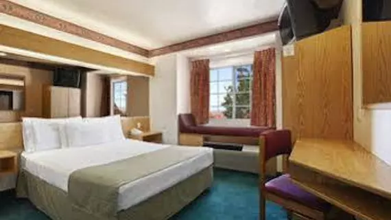 MICROTEL INN & SUITES BY WYNDH | New Mexico - Albuquerque (ve civarı) - Albuquerque - Westside