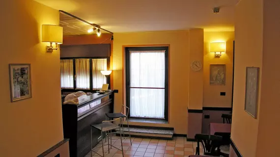 Hotel Forum | Lombardy - Milano (ve civarı) - Rozzano